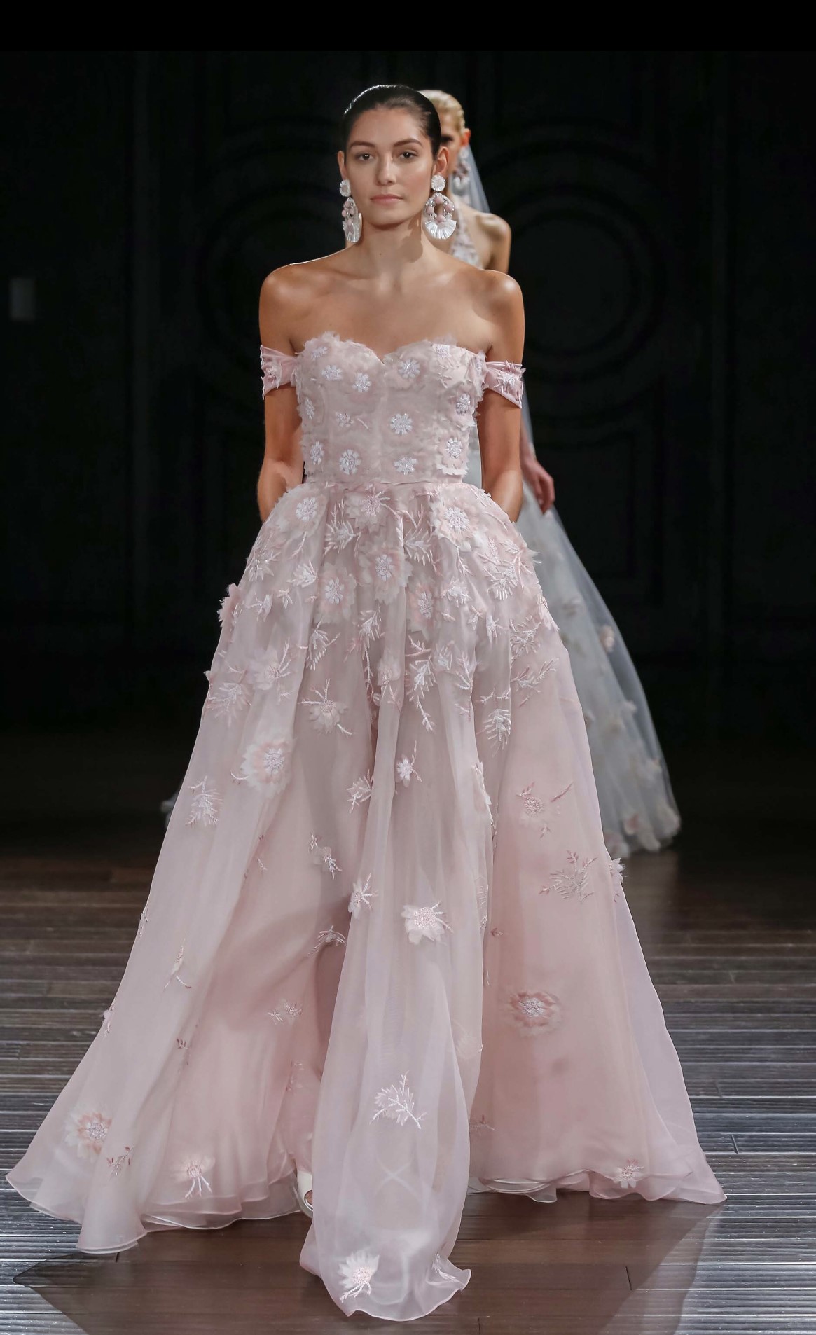 The Bauble Life Fashion Runway Naeem Khan Bridal Spring 2017