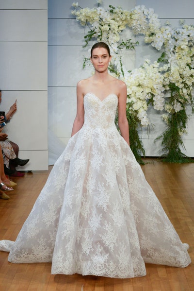 The Bauble Life Runway Monique Lhuillier Bridal Spring 2018 