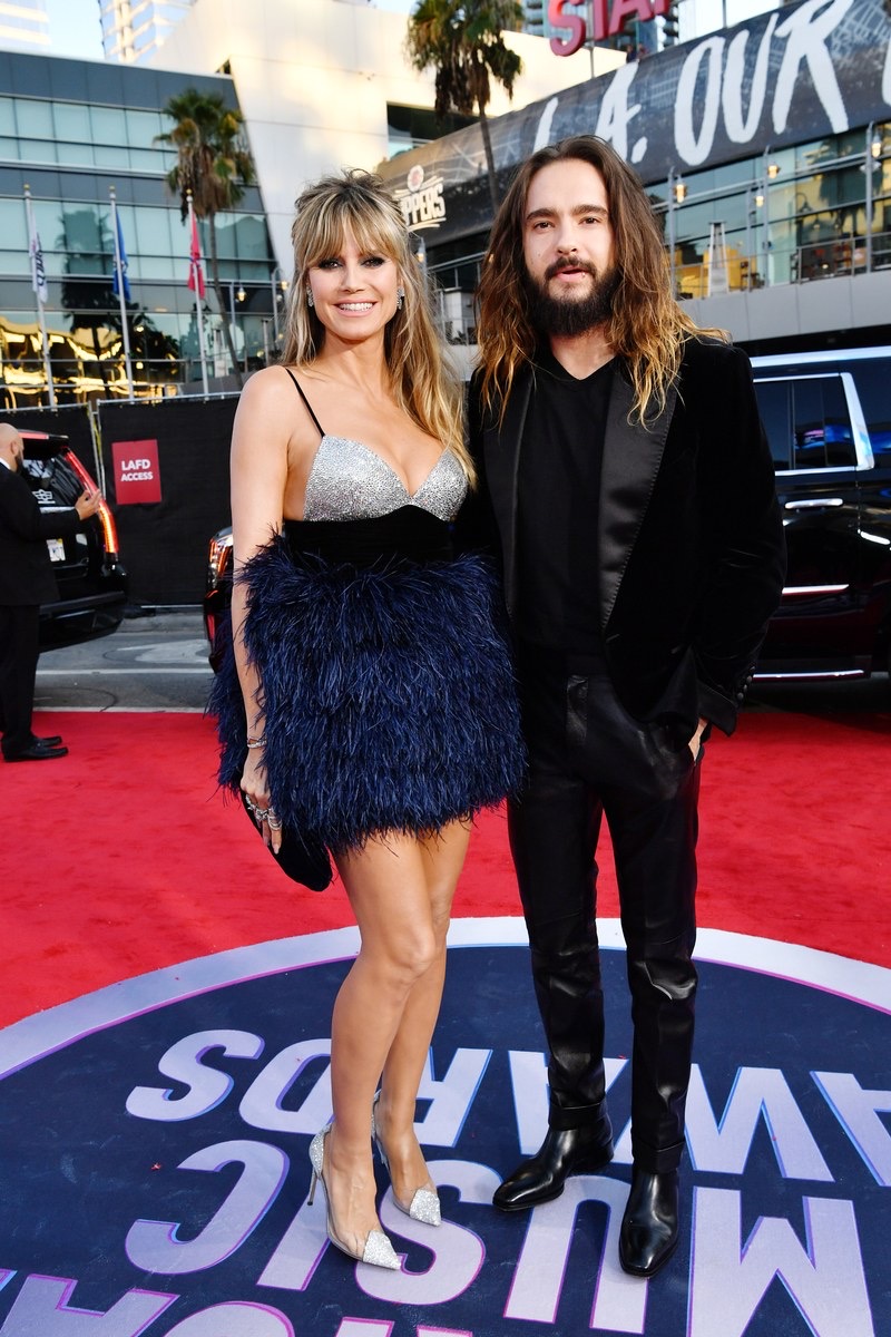 The Bauble Life Fashion Red Carpet  The American Music Awards 2019